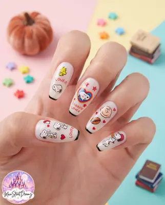 Snoopy 5D Nail Art Sticker - Peanuts Nail Art
