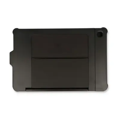 Galaxy Tab S6 Lite in schwarzer Schutzhülle von hinten