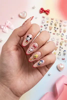 Set 5D Nagel Aufkleber Figur Mickey Thema Nail Art Sticker