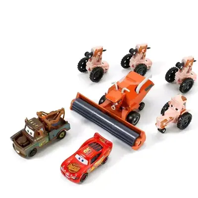 Disney Pixar Cars Cars Mater Traktor Frank McQueen 1:55 Gussauto Kind Geschenk