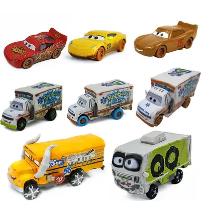 Mattel Disney Pixar Cars 3 Miss Fritter DiNOco Cruz 1:55 Diecast Spielzeug Auto