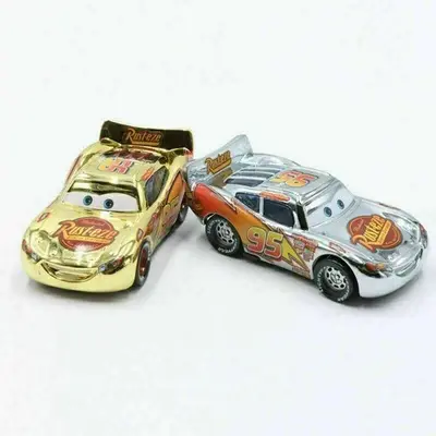 2er-Set Pixar Cars Silber Gold 95 Lightning McQueen 1:55 Gussauto Kind Geschenk
