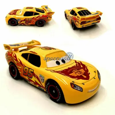 Disney Pixar Cars gelb Lightning McQueen Nr.95 Kleinwagen Fahrzeug Diecast