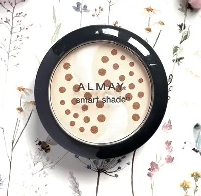 Almay Smart Shade Smart Balance Skin Balancing Pressed Powder 100 Light