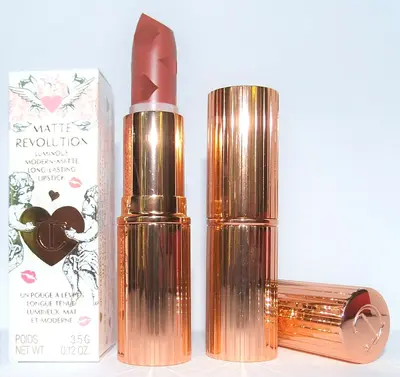 Charlotte Tilbury Matte Revolution Long-Lasting Lipstick Wedding Belles x1