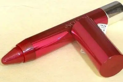 Revlon Colorburst Lacquer Balm -125 Flirtatious