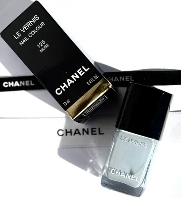 CHANEL Le Vernis Nail Colour 125 Muse 13ml