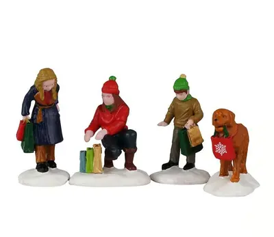 Lemax FESTIVE HOLIDAY SHOPPERS # 62635 Christmas Vail Village Figur 2026 NEU