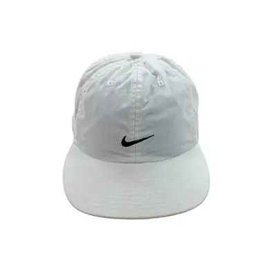 Nike Swoosh Cap