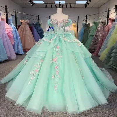 Mintgrünes schulterfreies Ballkleid 3D rosa Blumen Quinceanera Kleider süß 16