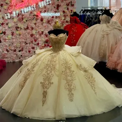 Luxus Quinceanera Kleid Gold Aufkleber süß 15 16 funkelnd Party Ballkleid