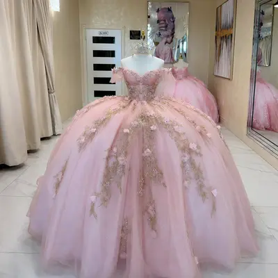Exquisite Quinceanera Kleider 3D Blumen Schulterfrei Süß 16 Festzug Ballkleid