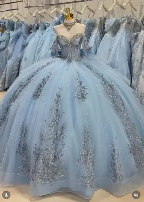 Himmelblau Quinceanera Kleider Glitzer Applikationen süß 15 Party Abschlussball