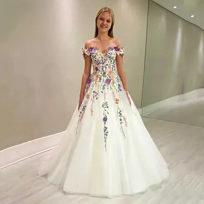 Wunderschöne Brautkleider Schulterfrei Weiß Elfenbein Tüll Brautkleid Sweep