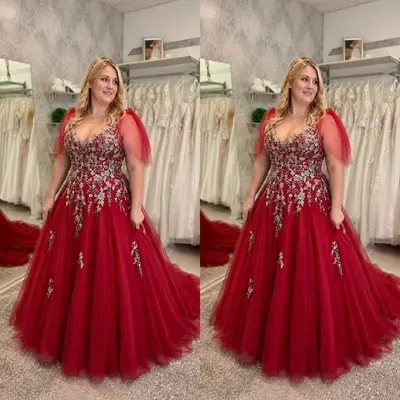 Rote Brautkleider mit farbigen Blumen Übergröße A-Linie Sweep Schleppe