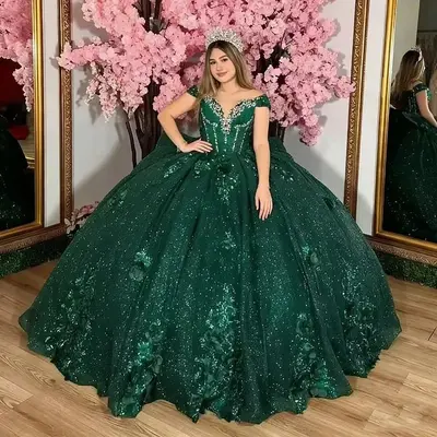 Dunkelgrünes Quinceanera Kleid V-Ausschnitt ärmellos Spitze Applikation