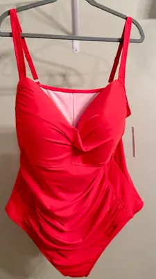 Damen Liz Claiborne Badeanzug Rot Übergröße 24w Neu