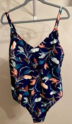 Mynah Damen-Badeanzug Übergröße 1-teilig voller Blumenmuster Größe 20 W neu