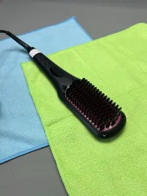 Miropure Ionic Haarglätter Heißbürste beheizt mit breiten Zähnen 3D Kamm 230C
