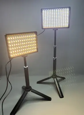 Video Fotografie Streaming Beleuchtungsset 57 cm hoch mit 9 Farbfiltern Lampe