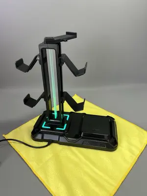 KDD Kopfhörer Controller Halter drehbar mit kabelloser Ladefunktion RGB