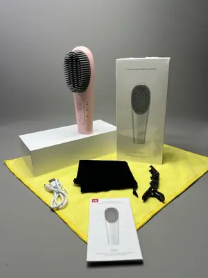Akku Heißbürste Kamm Haar Locken Glätteisen Breite Zähne Reisefertig 230C