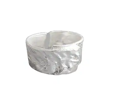 Elodia- Breiter rauer -Ring , 925 Silber, in Silber und Goldlook, Größenvariabel – neu – Uhren & Schmuck – Foto 1 von 5