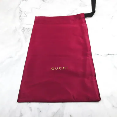 GUCCI VELVET HARD CLAMSHELL SONNENBRILLE ETUI - ROT – gebraucht, gut – Sonstiges – Foto 1 von 4