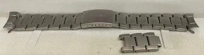 20mm Uhrenarmband Timex Edelstahl runde Ansatzklammern Mattiert plus 3 Glieder – neu – Uhren & Schmuck – überwiegend silber…