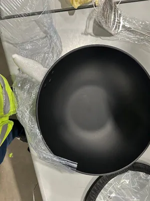 GENERISCHE 13 ZOLL KOHLENSTOFFSTAHL WOK PFANNE MIT DECKEL UND SPATEL ANTIHAFT – neu – Möbel – überwiegend schwarz – Foto 1…