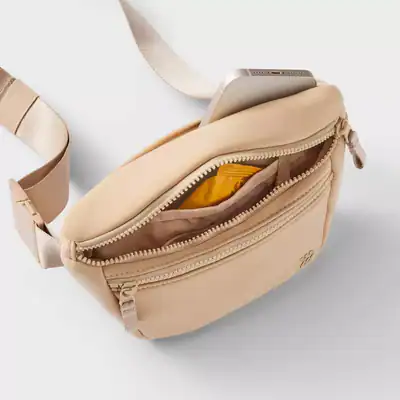 ALL IN MOTION PREMIUM GÜRTELTASCHE - ALL IN MOTION™ - CREME – neu – Sonstiges – überwiegend weiß – Foto 1 von 4