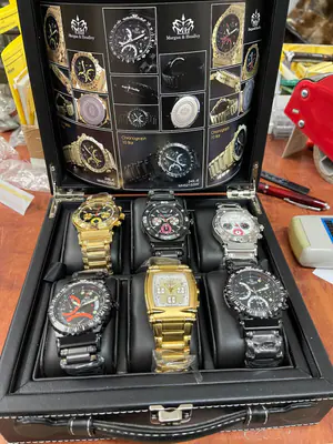 Konvolut 6 Stück Herrenuhren Morgan & Headley Chronographen Edelstahl kein Box – gebraucht, wie neu – Uhren & Schmuck…