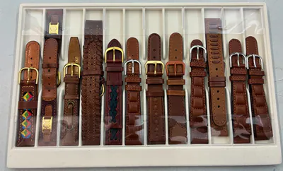 Konvolut 12 Stück sehr hübsche Uhrenarmbänder 18mm sortiert Leder extravagant – gebraucht, wie neu – Uhren & Schmuck…