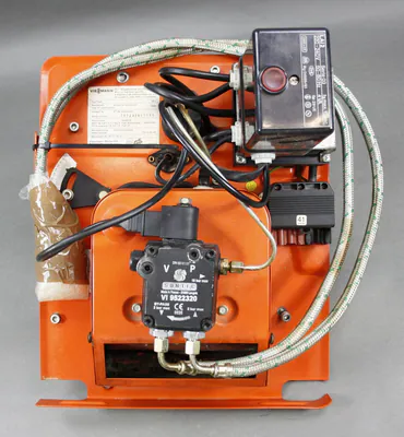 Viessmann Öl-Gebläsebrenner mit Ölvorwärmung VE I – gebraucht, gut – Sonstiges – überwiegend silber – Foto 1 von 4