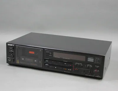 Sony Cassette Deck Tapedeck TC-R502ES ( LP23 ) – gebraucht, gut – TV, Video & Audio – überwiegend silber – Foto 1 von 5