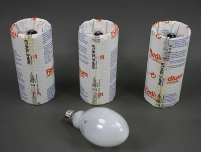 4x Radium RNP-E/LR Natriumdampf-Hochdrucklampen 70W – neu – Möbel – überwiegend dunkelgrün – Foto 1 von 2