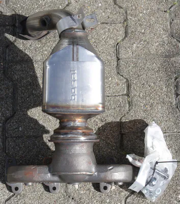 Bosal Katalysator 099-726 Ford Fiesta / KA HCS 1.3 EFI 44kW – neu – Autos – überwiegend schwarz – Foto 1 von 4