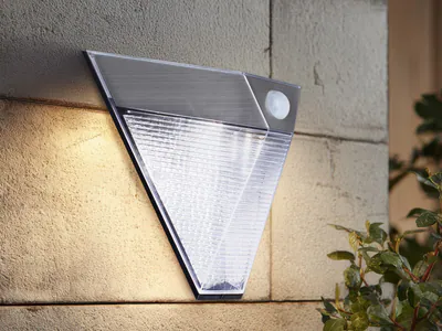 LED Solar Außenleuchte Bewegungsmelder Edelstahl dreieckig IP43 Downlight außen