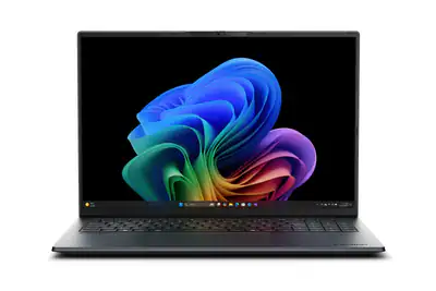 MEDION SPRCHRGD 16 S1 OLED - Zoll Intel® Core™ Ultra 5 228V 32 GB 512 Arc™ 140V