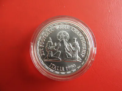 * Ägypten 5 Pounds 1990 Silber * Matt/BU *Fußball WM 1990 (Schub49)