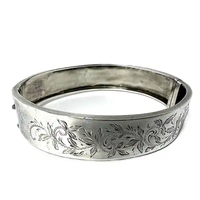 Antiker 800 Silber Armreif Jugendstil floral graviert Scharnier Handarbeit