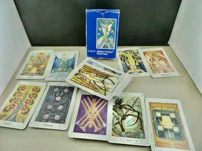 Kartenspiel Aleister Crowley Thoth Tarot Karten von 1986 AGMüller 80 Karten
