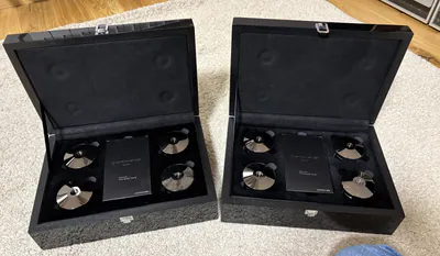 Isoacoustics GAIA-TITAN Theis - (2 sets of 4 pcs = 8 pcs) Open Box