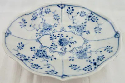 Schale Porzellan Limbach Strohblume um 1800