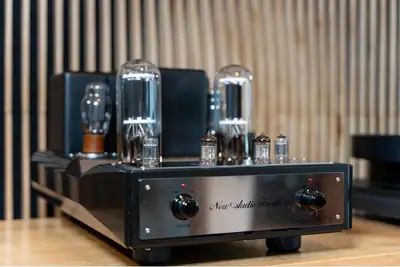 New Audio Frontiers (N.A.F.) Stradivari 211 Stereo Power Amp + Line Preamplifier