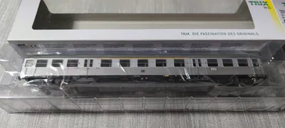 *Trix Spur H0 *23406* Nahverkehrswagen*Silberling * 1/2. Klasse*DB (OVP)