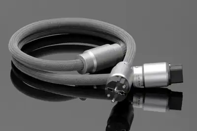 GigaWatt LS-2 EVO+ (Reference Power Cable) 1.5m, 20A IEC connector