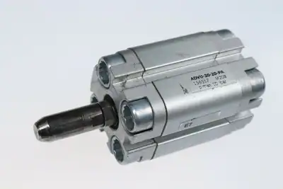 FESTO ADVU-20-20-PA Zylinder